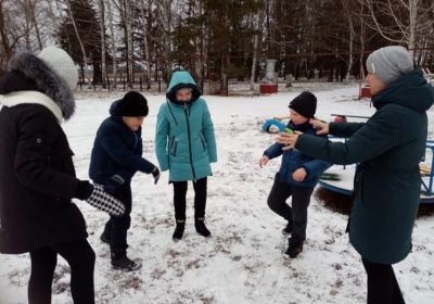 Веселый час в мире игр