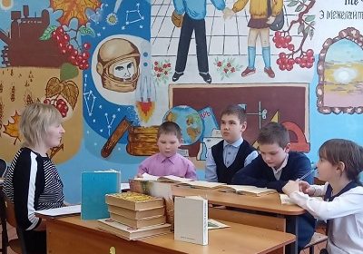 Певец родной природы