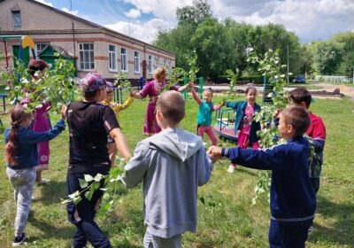 «Как на Троицу народ собирался в хоровод»